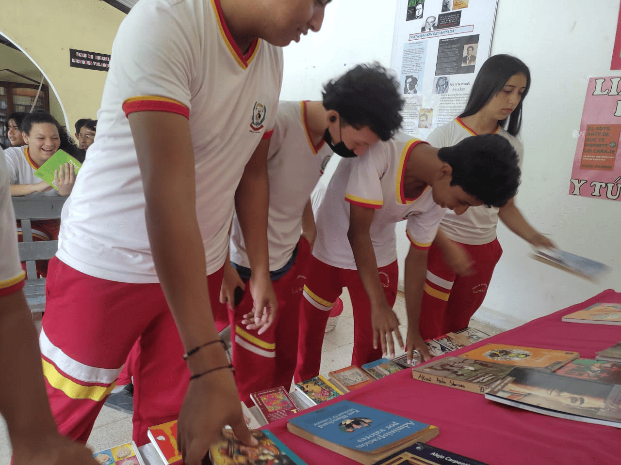 Estudiantes en clase